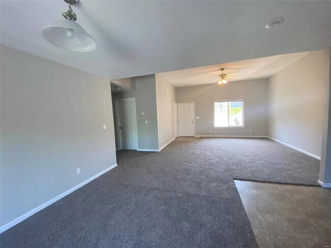 Living room - 15905 Tracker Ln