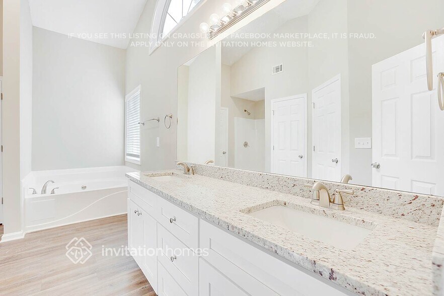 Building Photo - 308 Devonshire Dr