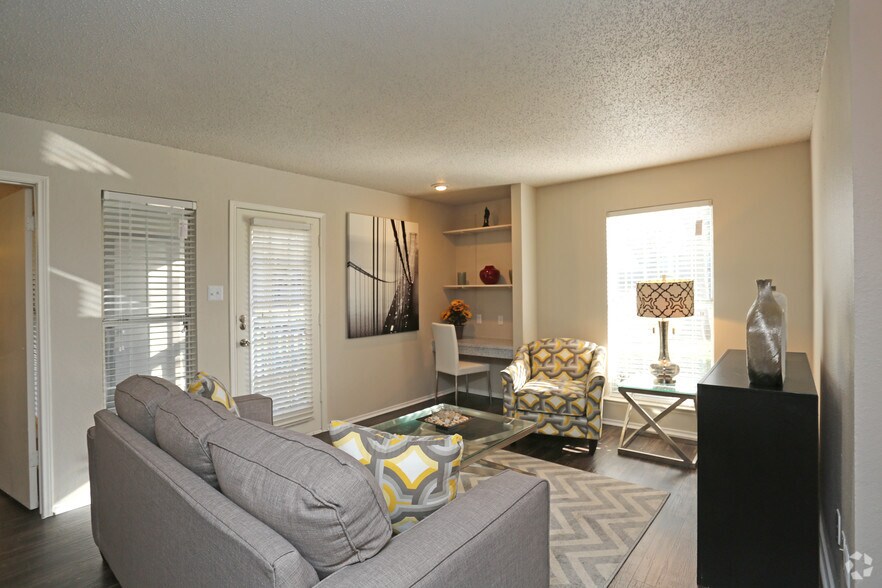 TwentyFive25 2525 Players Ct Dallas TX 75287 Apartment Finder