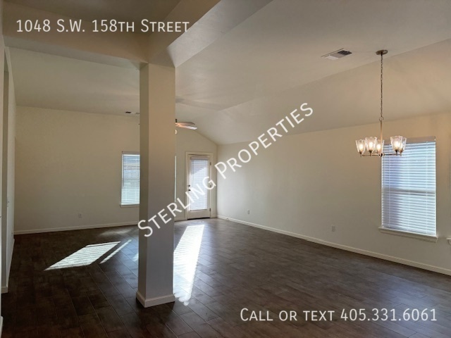 Building Photo - 1048 SW 158th St