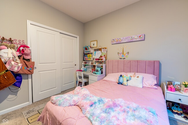 Building Photo - 354 Limerick Ln