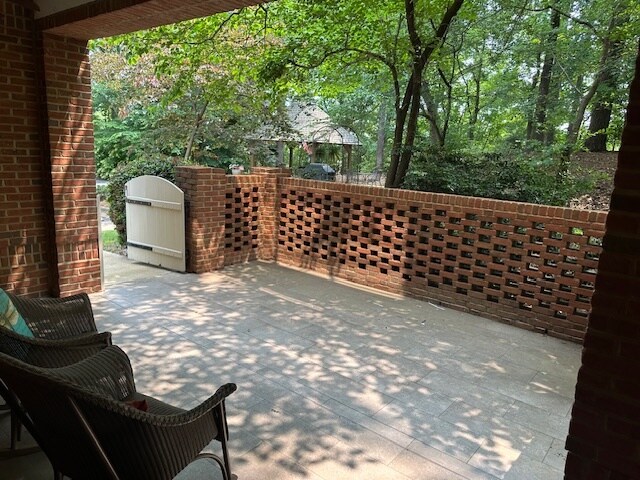 patio lets - 2350 Montevallo Rd