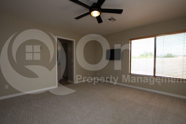 Building Photo - 5844 E Carefree Mountain Dr