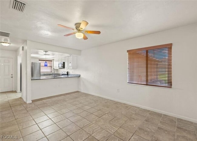 Building Photo - 608 SE 6th St