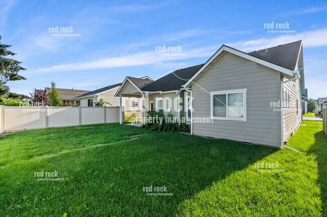 Building Photo - 8013 N Hibiscus Ln