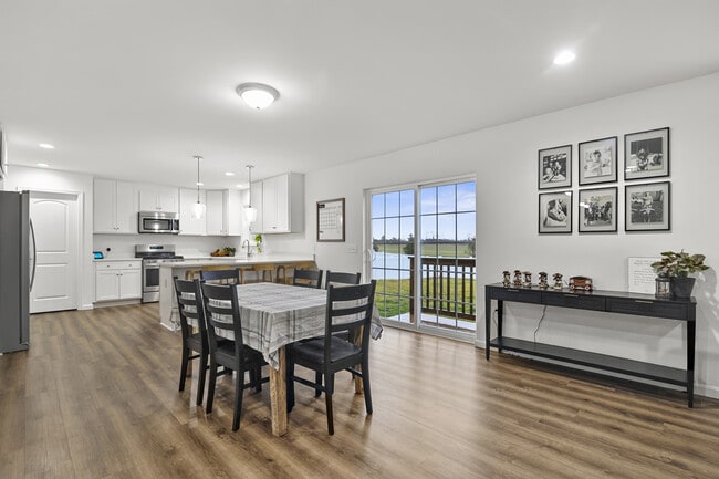 Building Photo - 100 Cilento Dr