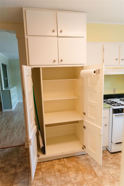 Building Photo - 3101 Matador Dr