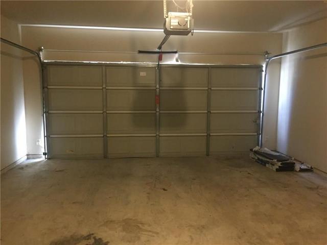 Building Photo - 1016 Grey Fox Dr
