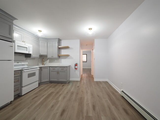 Building Photo - 78 69th St
