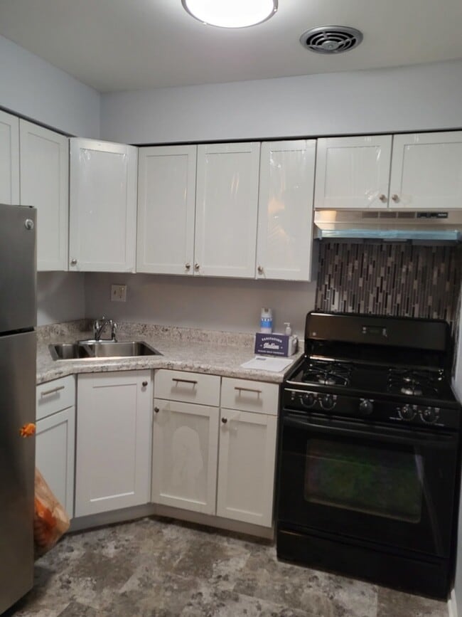 Building Photo - 1227 S Harlem Ave