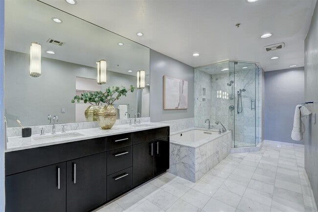 Building Photo - 6448 Brandywine Ln