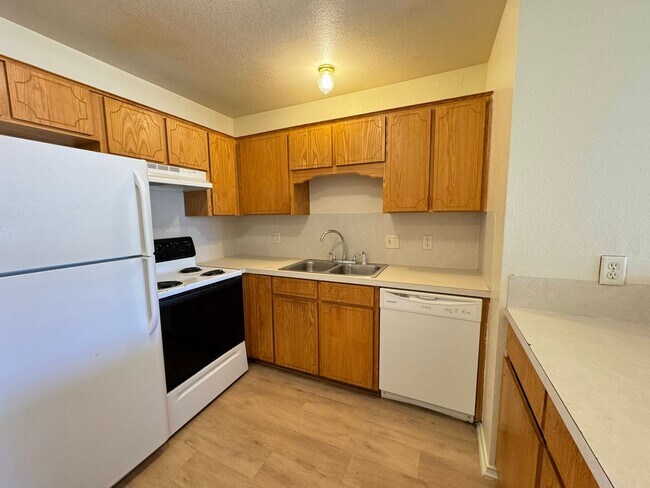 Building Photo - 4200 July Dr