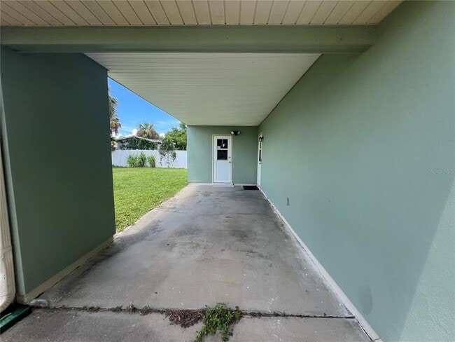 Building Photo - 1635 Inverness St