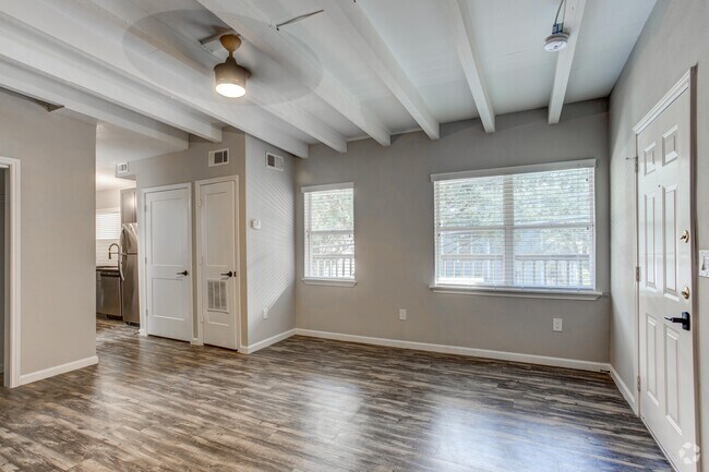 Living Area - The Vintage