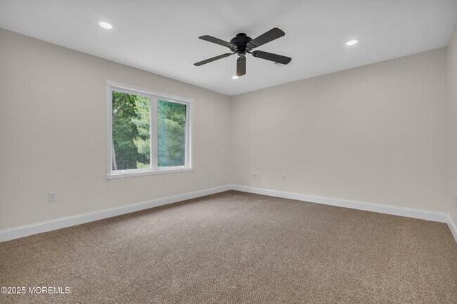 Building Photo - 352 Leesville Rd