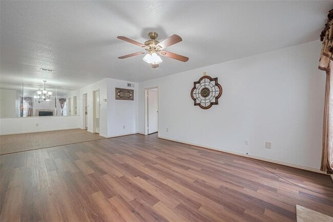 Building Photo - 6500 Sands Point Dr