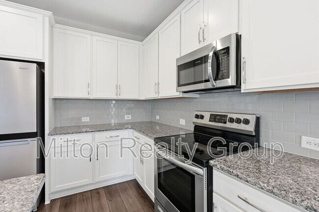Building Photo - 47 Hemming Ct