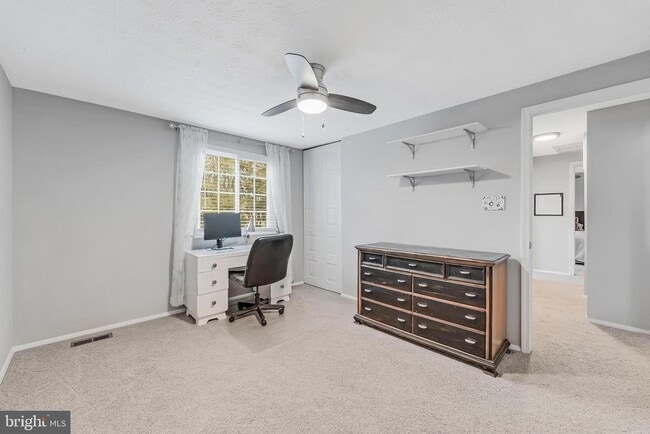 Building Photo - 12918 Framingham Ct