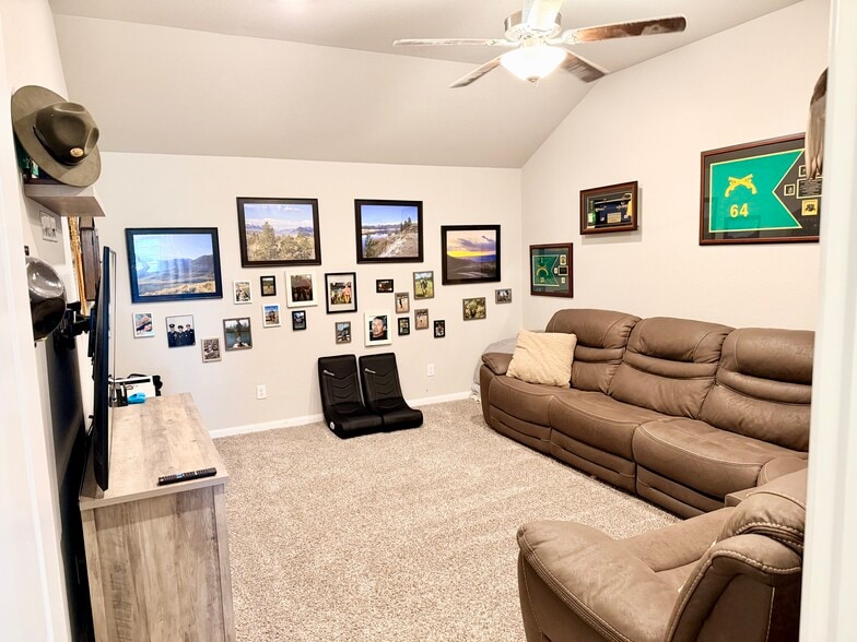 Media Room - 834 Ross Rd