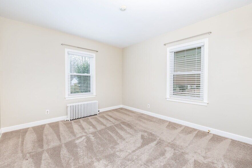 Building Photo - 192 Spring St