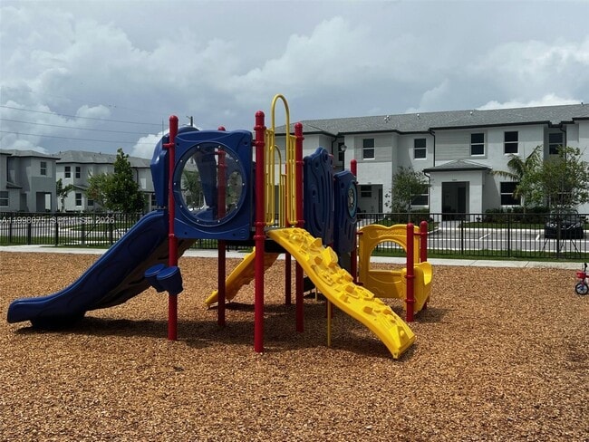 Building Photo - 15583 SW 277th St