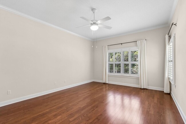 Building Photo - 4BR/3BA Home in Fernandina Beach – Great Location!