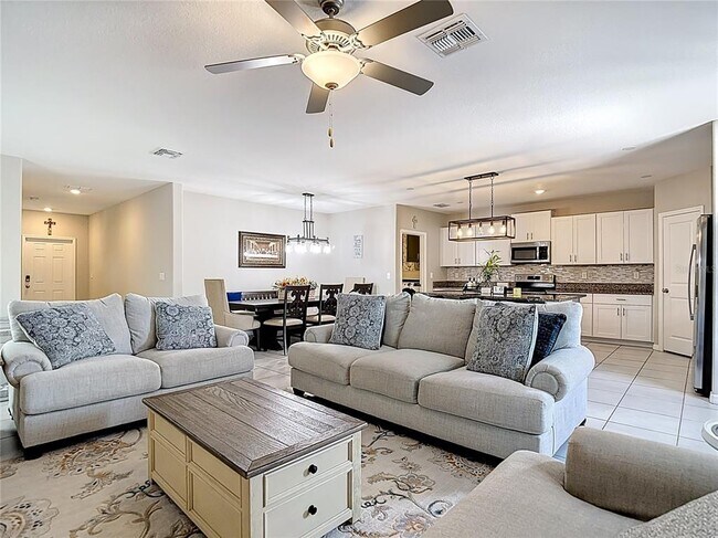 Building Photo - 403 Argyll Dr