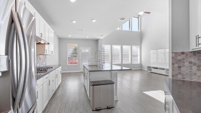 Building Photo - Beautifully upgraded home located in the heart of Stone Oak, one of San Antonio’s most sought-aft...