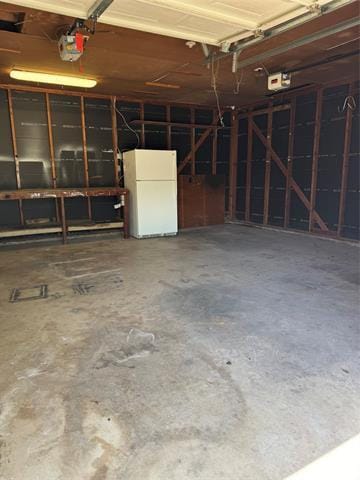 Building Photo - 700 Kindred Ln