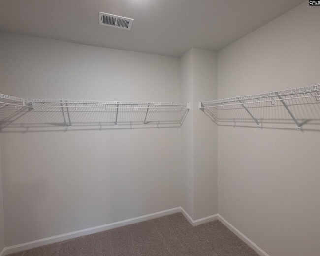 Building Photo - 643 Wooster Dr