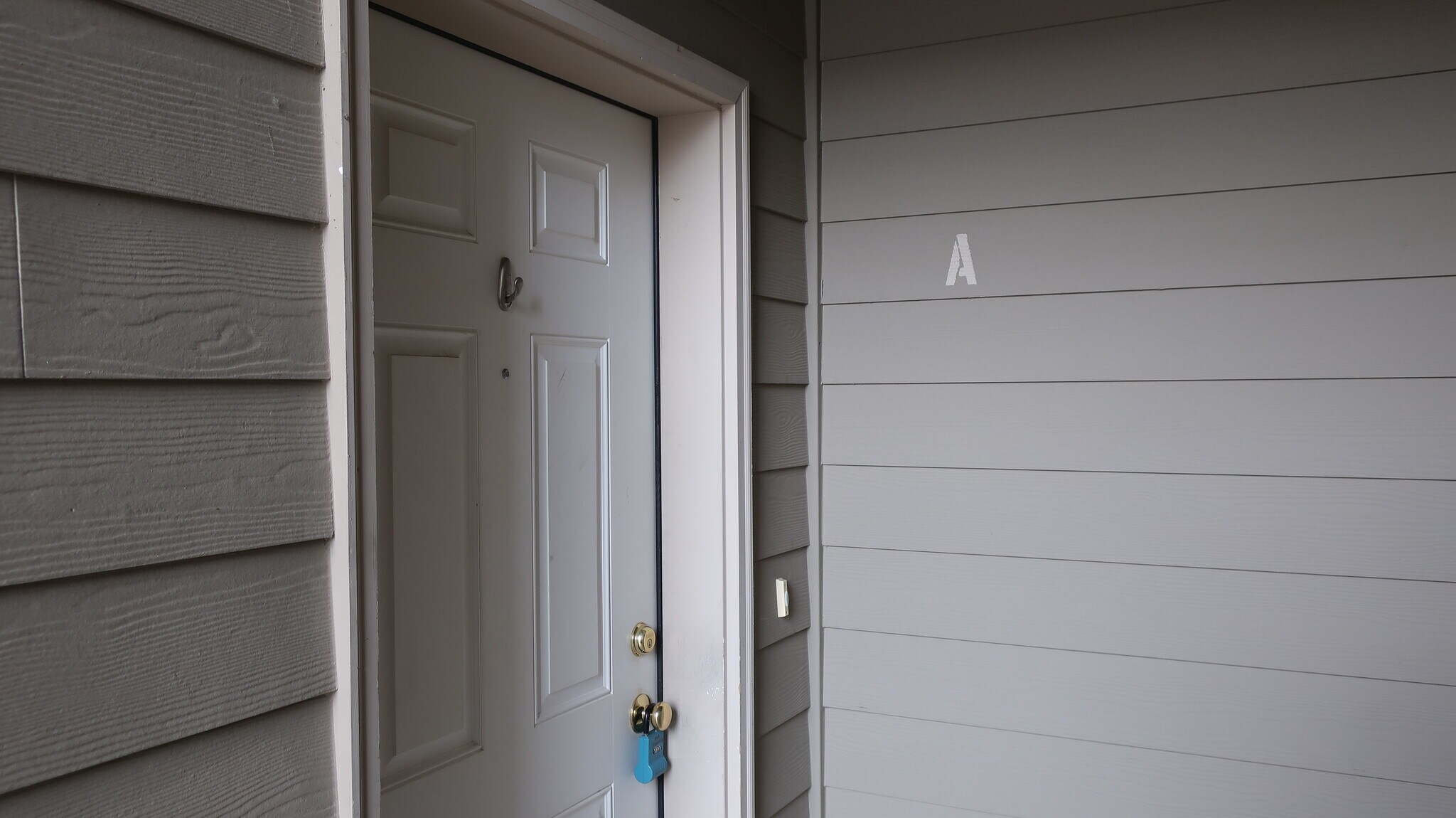 Building Photo - 60 Beacon Dr