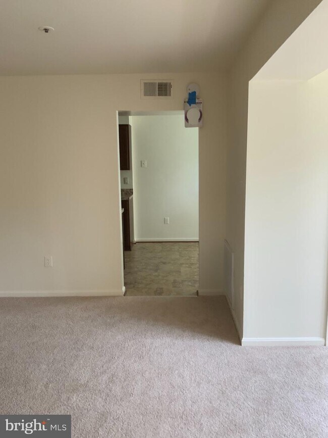 Building Photo - 14905 Cleese Ct