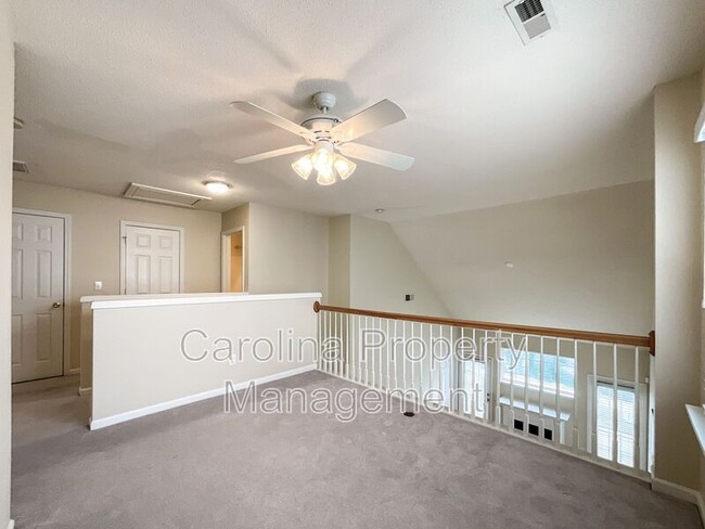 Building Photo - 217 Arlington Downs Blvd
