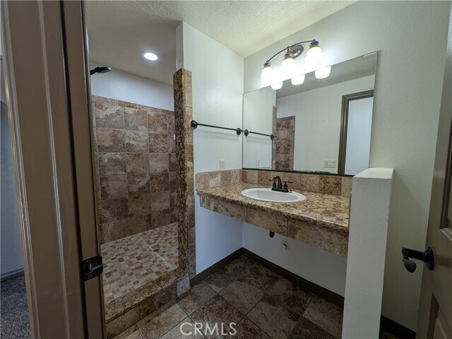 Building Photo - 27160 Vista