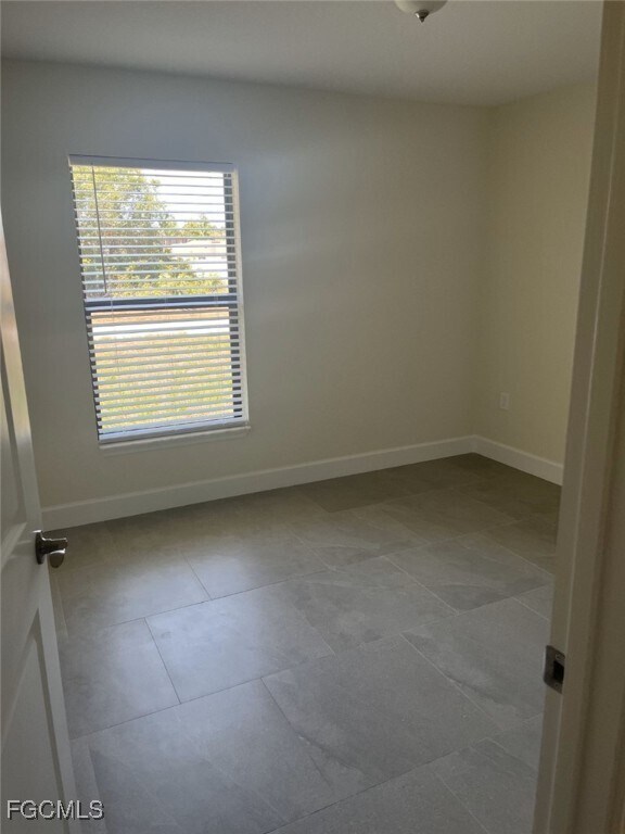 Building Photo - 1125 Copley St E