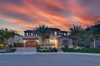 Building Photo - 3615 Corte Claro