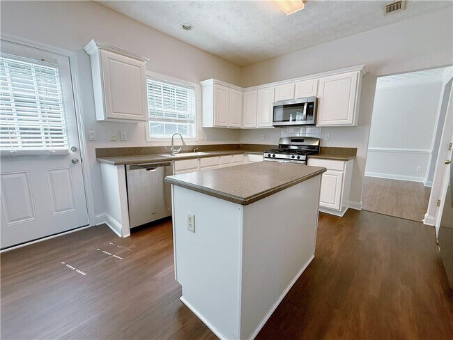 Building Photo - 2662 Cascade Bend Dr