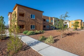 Building Photo - 1331 Pullman Dr