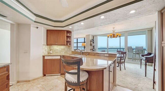 Building Photo - 988 Blvd of the Arts