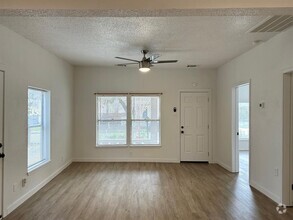 Building Photo - 1506 Willow St