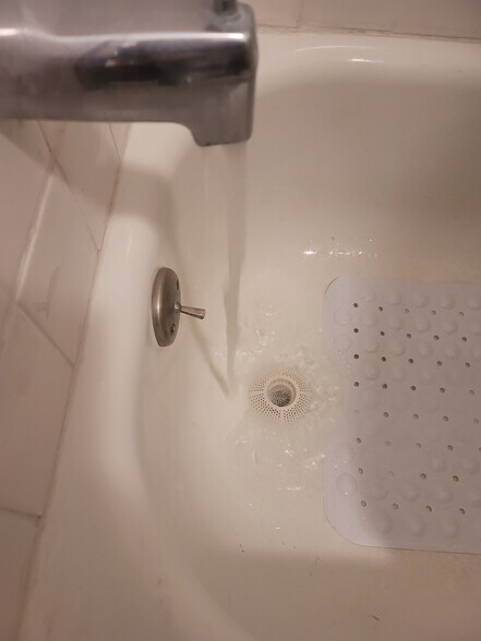 Building Photo - 1622 Bainbridge St