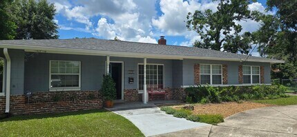 Building Photo - Coming Soon Lake Shore Single Family Home