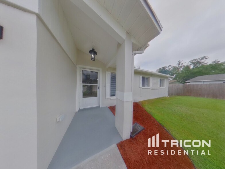 Building Photo - 2303 Silver Hill Ct