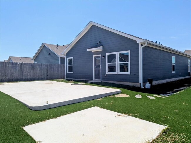 Building Photo - 1112 Minnow Ln