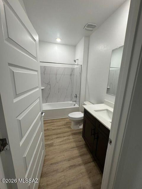 Building Photo - 9970 N Cascalote Ln