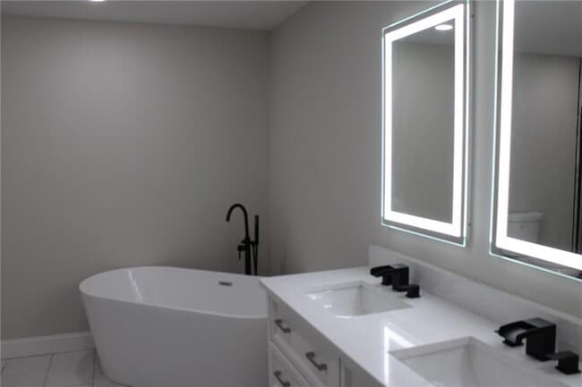 Building Photo - 4424 Nohl Crest Dr