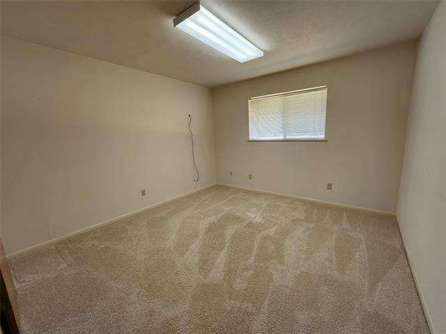 Building Photo - 2604 Buckingham Dr