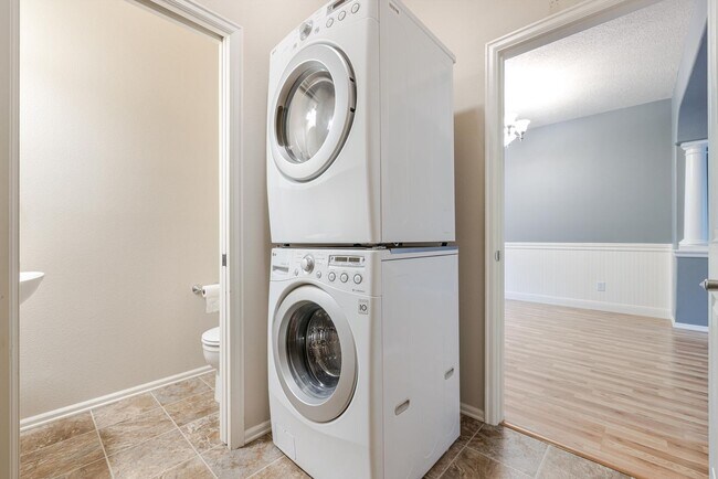 Building Photo - 11645 SW Longspur Terrace