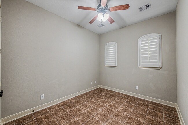 Building Photo - 17430 Aberdeenshire Dr