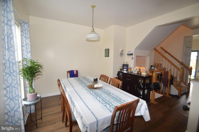 Building Photo - 25445 Morse Dr